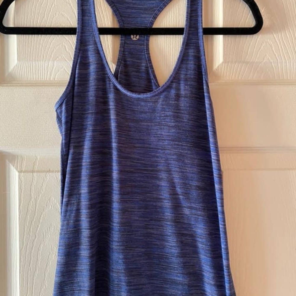 Lulu Lemon Bundle - Picture 4 of 11